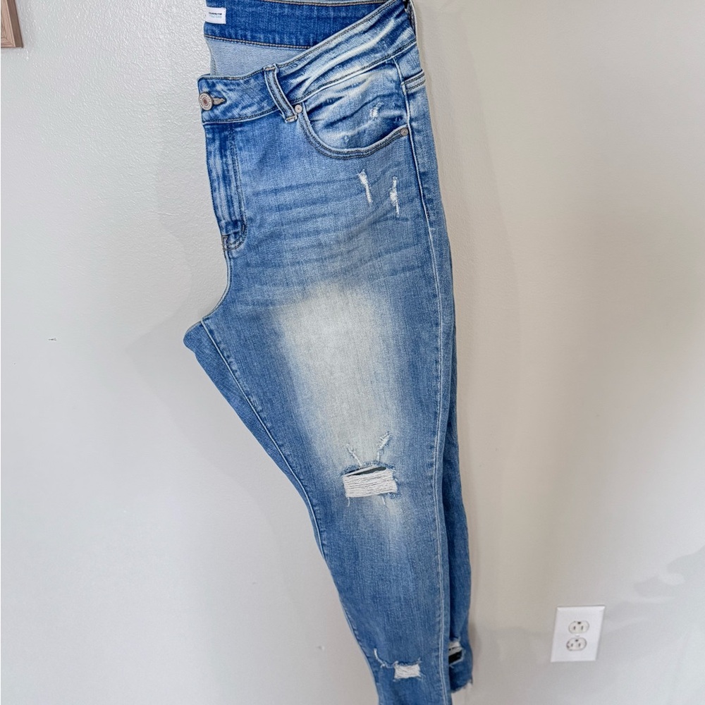 KanCan Light Blue Distressed Skinny Jeans